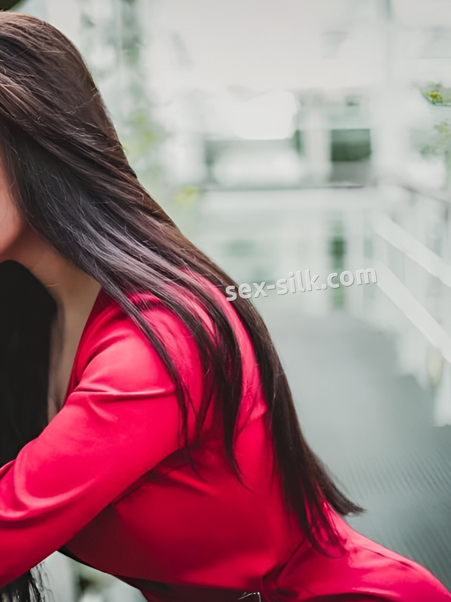 Фото проститутки Марина, в г. Саратов ID 88104 руб
